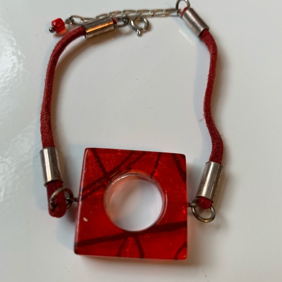 Artisan blown glass + suede bracelet - Picture 2 of 8